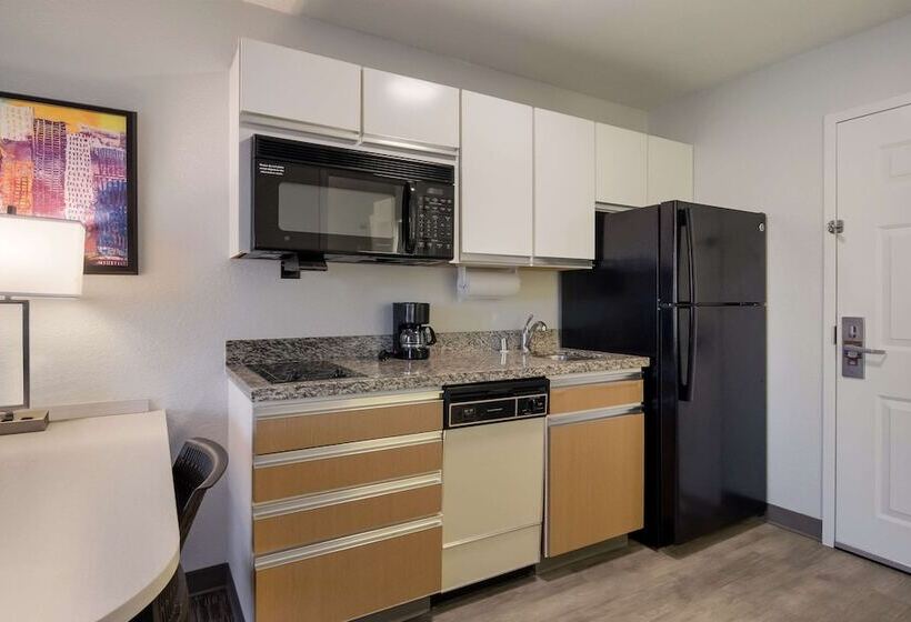 Люкс, Mainstay Suites Raleigh  Cary