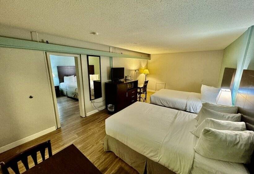 침실 2개 스위트, Wyndham Garden Ann Arbor