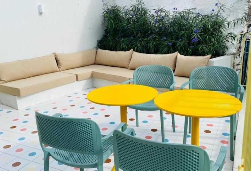 Номер Стандарт с Террасой, Bono Hotel Old Town