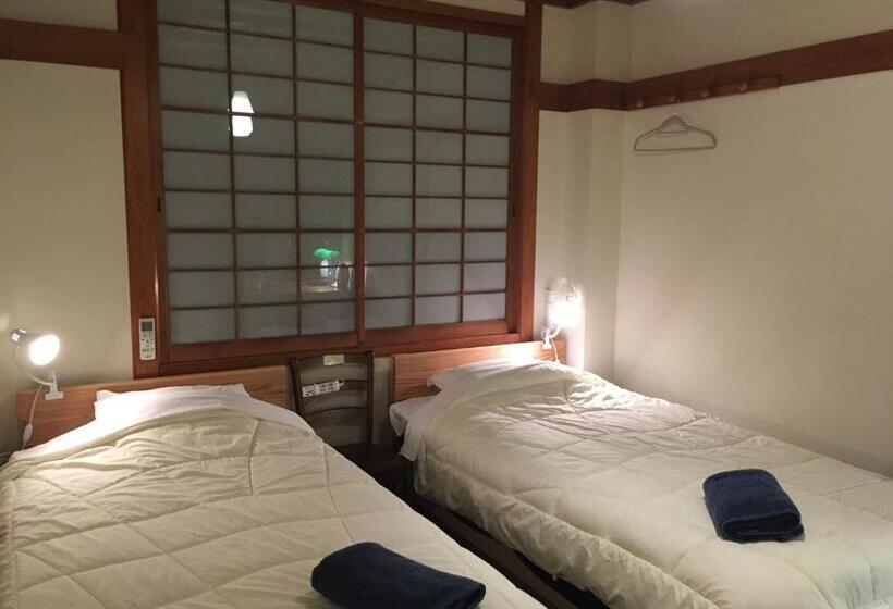 Номер Стандарт, Django Hostel & Lounge