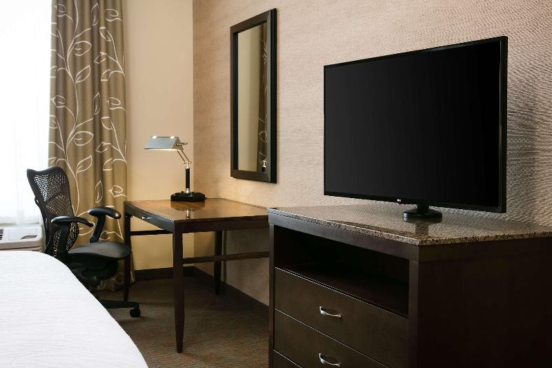 Полулюкс, Stay Wellbeing & Lifestyle Resort