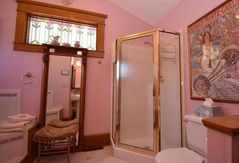 Номер Deluxe Кровать Кинг, The Scofield House B&b