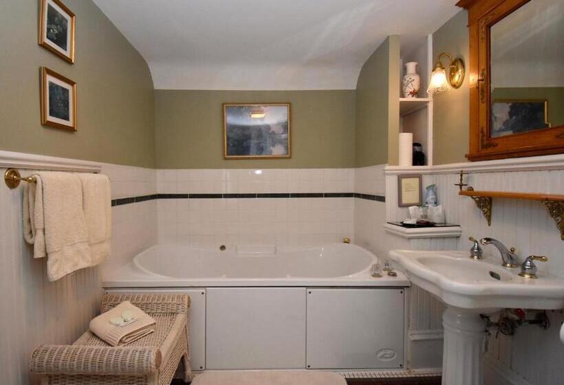 Номер Стандарт, The Scofield House B&b