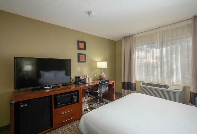 Номер Стандарт Кровать Кинг Адаптированный для Инвалидов, Comfort Inn Near Gila National Forest