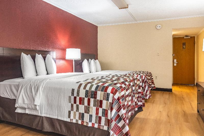 Номер Deluxe, Red Roof Inn Ashtabula  Austinburg
