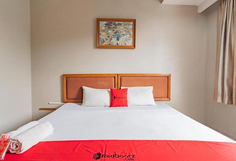 Номер Economy, Reddoorz Near Institut Teknologi Bandung 2