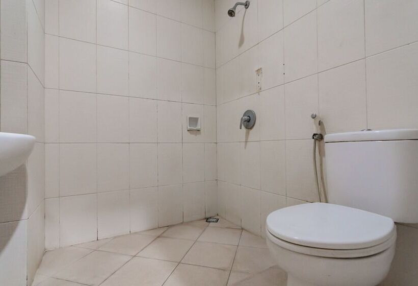 Номер Superior, Reddoorz Near Institut Teknologi Bandung 2