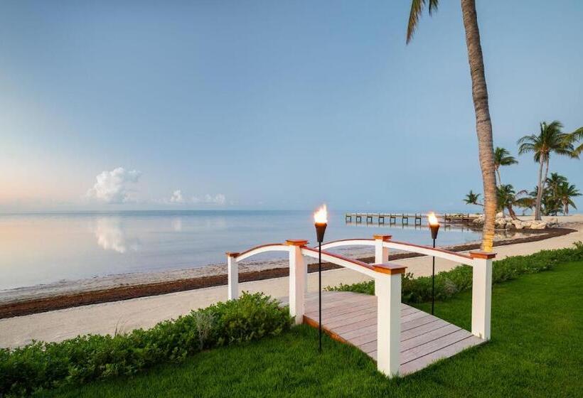 デラックススタジオ, Grassy Flats Resort & Beach Club