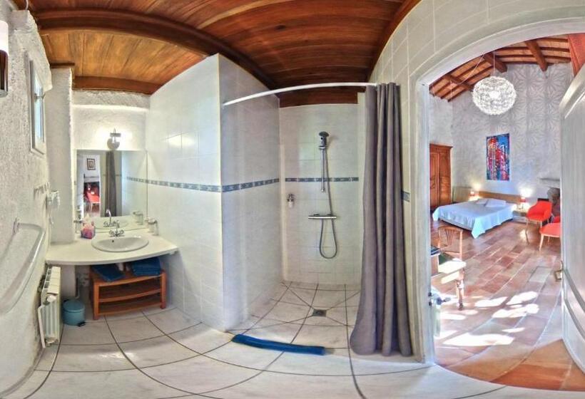 Номер Стандарт, Maison Catalina