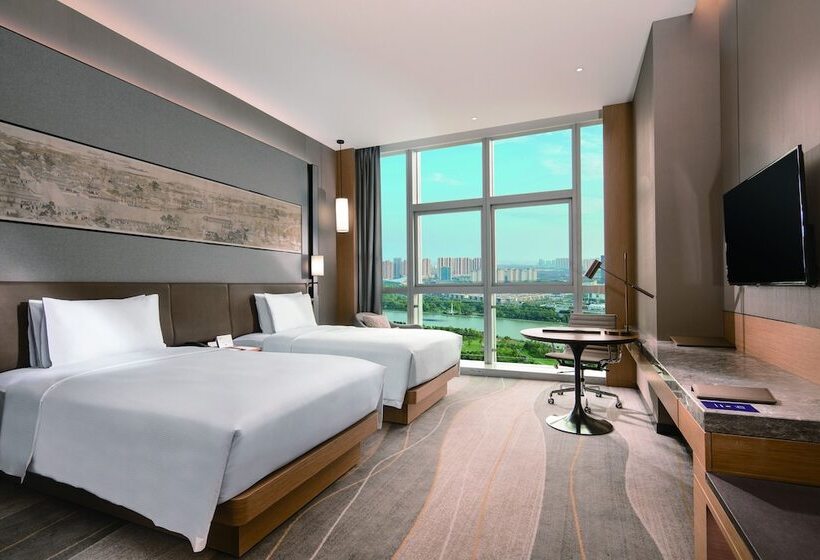 Номер Executive, Doubletree By Hilton Suzhou Wujiang