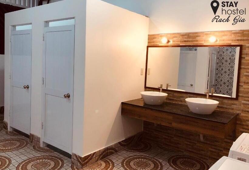 اتاق استاندارد با سرویس بهداشتی مشترک, Stay Hostel   300m From The Ferry