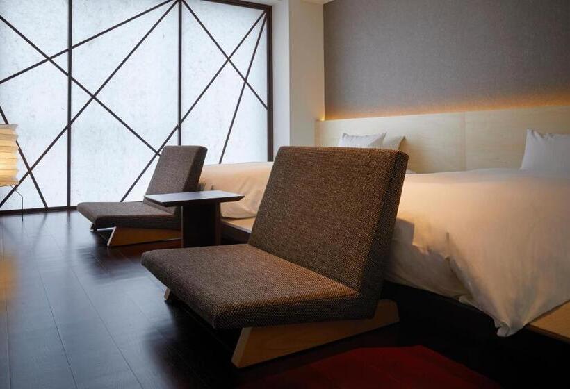 اتاق لوکس سه تخته, Amanek Kanazawa
