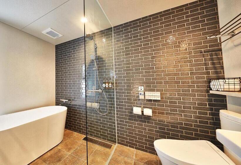 اتاق استاندارد, Yomitan Condhotel Nd