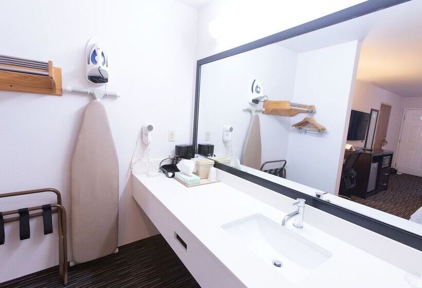 Номер Deluxe, Cottage Grove Inn