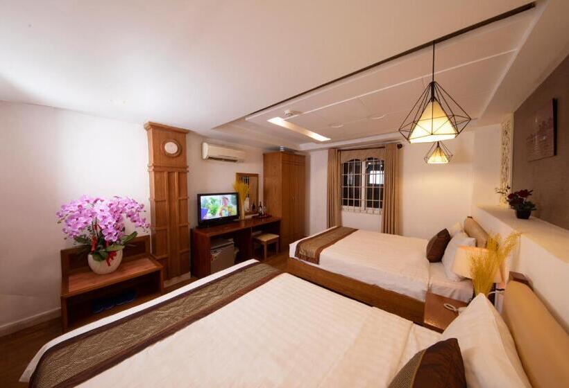 اتاق اجرایی سه نفره, Vilion Boutique Hotel Ben Thanh
