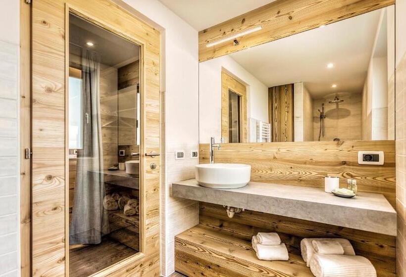 استودیوی استاندارد, Residence Telemark