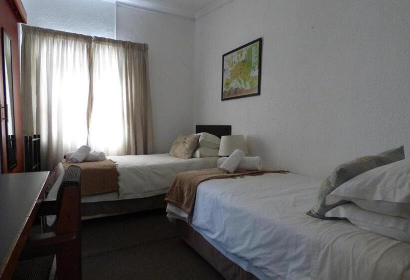 패밀리 룸, Pennylane Guest House