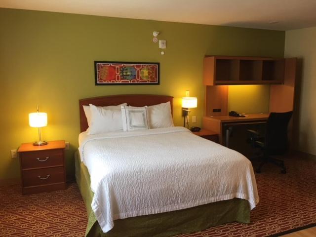 Люкс Адаптированный для Инвалидов, Hawthorn Extended Stay By Wyndham Cincinnati Ne Mason