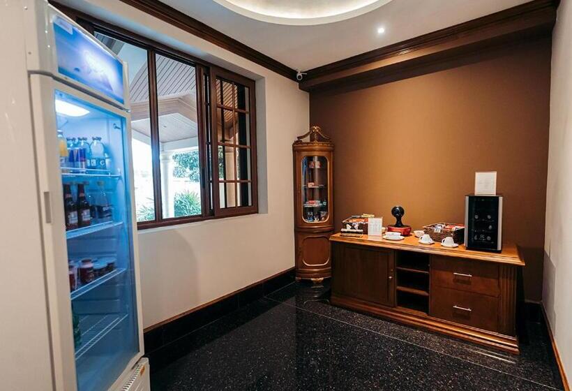 디럭스 룸, Luxva Hotel Boutique