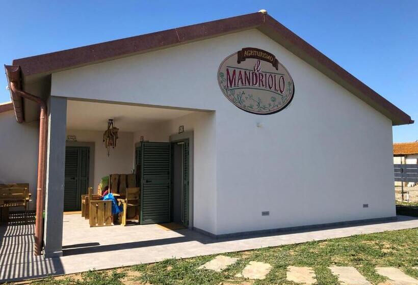 اتاق استاندارد اینتریور, Il Mandriolo