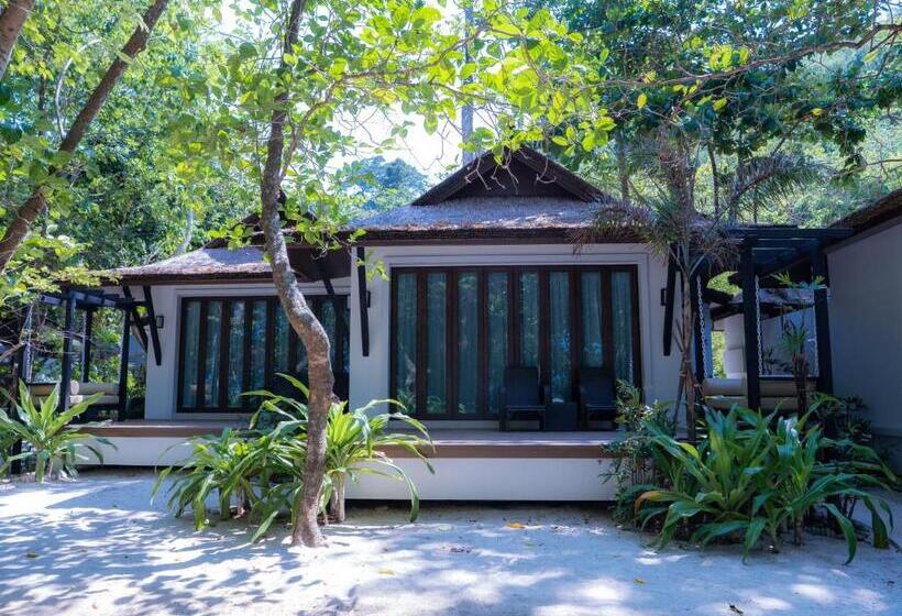 اتاق لوکس با چشم‌انداز دریا, Victoria Cliff Resort Nyaung Oo Phee Island