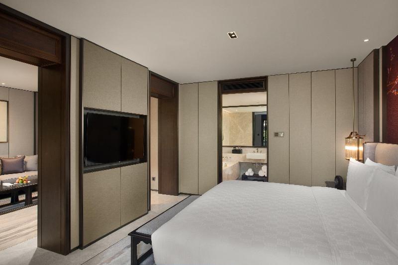 Люкс Вид на Сад, Hualuxe Xi An Tanghua, An Ihg