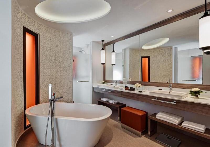 Стандартный Номер Кровать Кинг, Hualuxe Xi An Tanghua, An Ihg