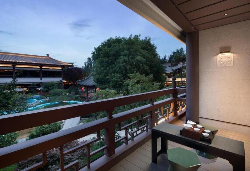 Люкс Вид на Сад, Hualuxe Xi An Tanghua, An Ihg