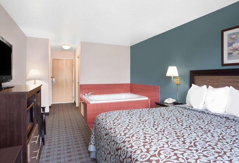 Quarto Classe Business, Days Inn By Wyndham Neenah
