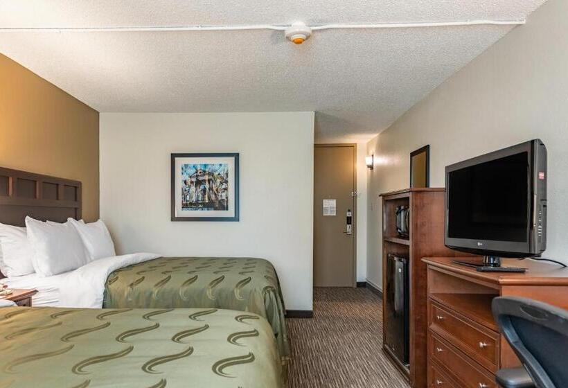 Номер Стандарт, Quality Inn Bucyrus North