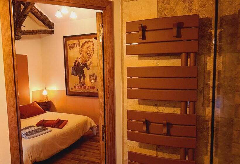 Superior Room with Terrace, Ferme De Tayac   Charme Avec Pool