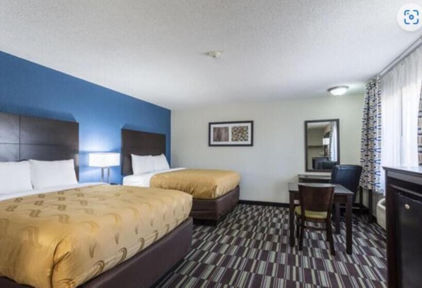 标准间, Quality Inn Farmington
