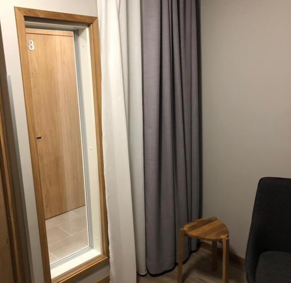 Номер Стандарт Индивидуальный, Hostel Toivola