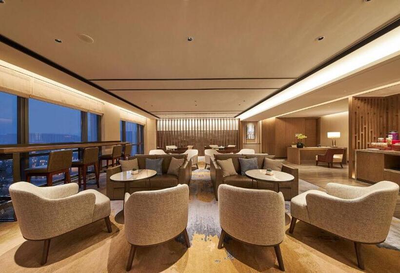 Президентский Люкс, Four Points By Sheraton Jiaxing