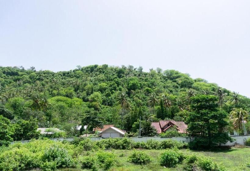 Стандартный Номер Кровать Кинг, Besar Bulan Baru   Senggigi
