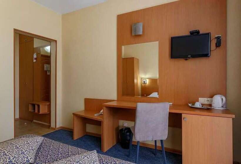 Номер Стандарт, Cronwell Park Nika