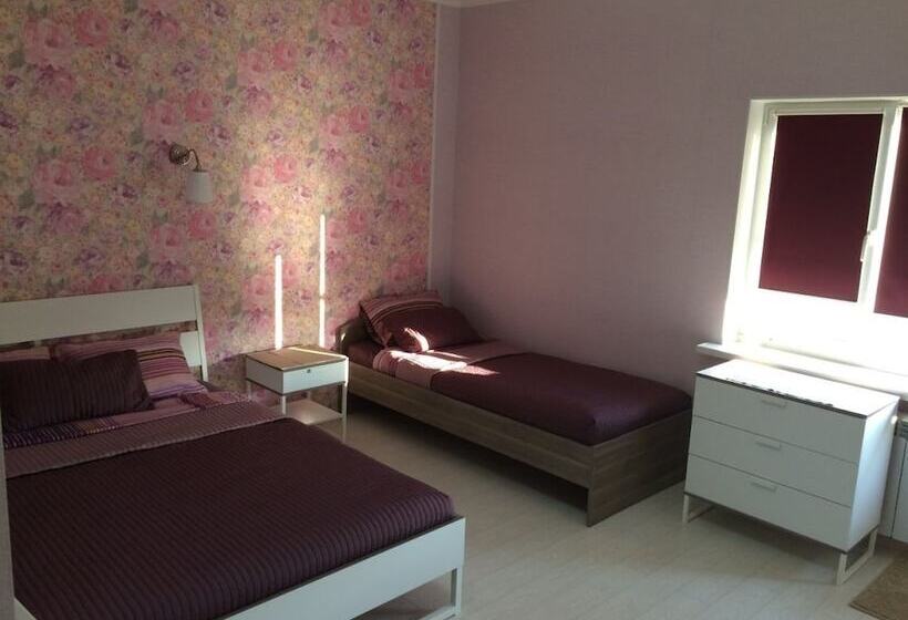 Трехместный Номер Deluxe, Morskaya 250