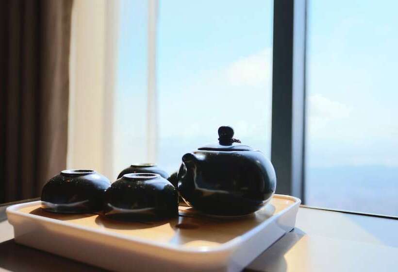اتاق لوکس با چشم‌انداز شهر, Pullman Huizhou Kaisa