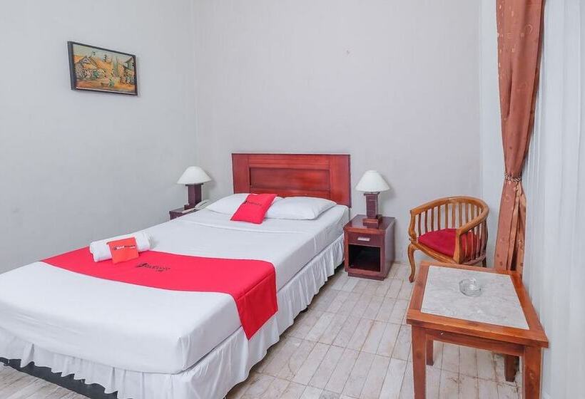 Номер Стандарт, Reddoorz Plus Near Uin Banjarmasin