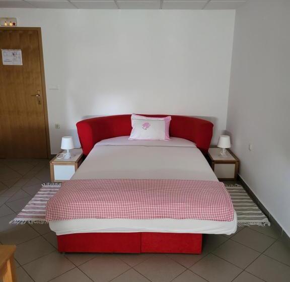 اتاق استاندارد, Guest House Talas
