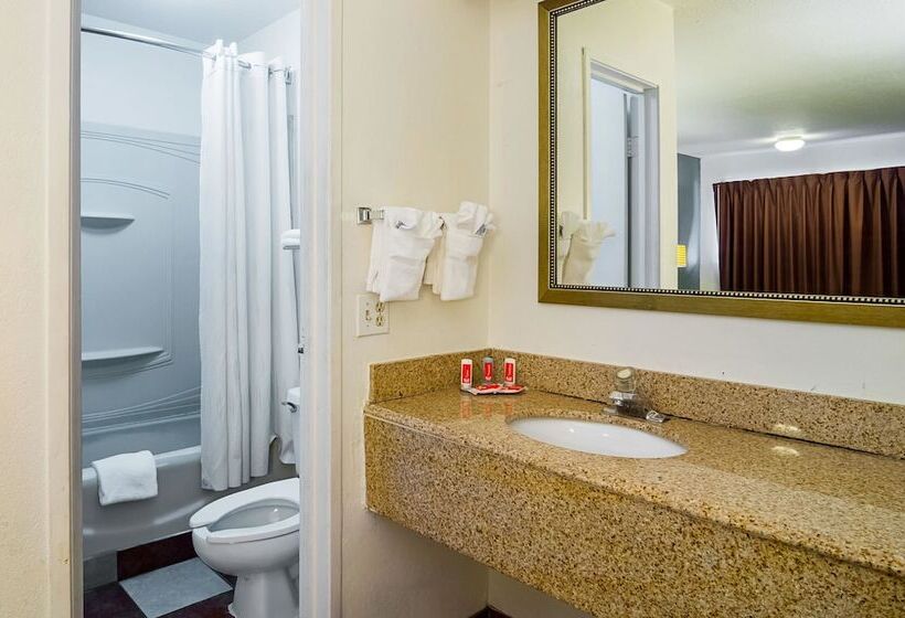 ２ダブルベッドのスタンダードルーム, Econo Lodge