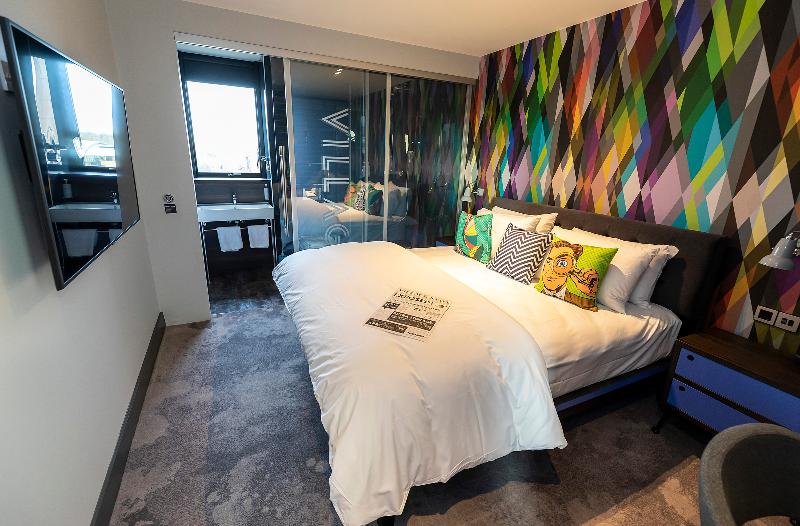 Номер Стандарт, Village Hotel Basingstoke