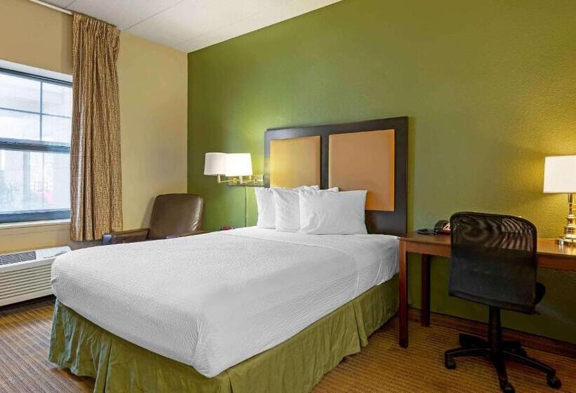 스탠다드 스튜디오, Extended Stay America Select Suites   Chicago   Darien