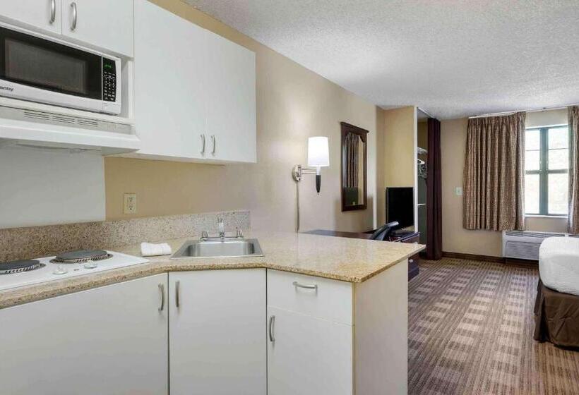 Студио Стандарт Кровать Кинг, Extended Stay America Suites  Santa Barbara  Calle Real