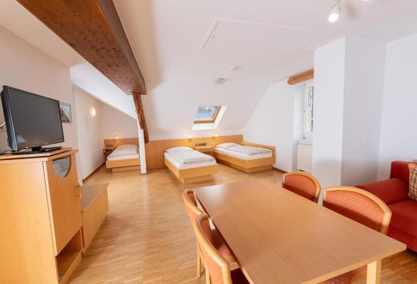 Номер Стандарт Трехместный, Warsberger Weinhof   Hotel & Weinwirtschaft