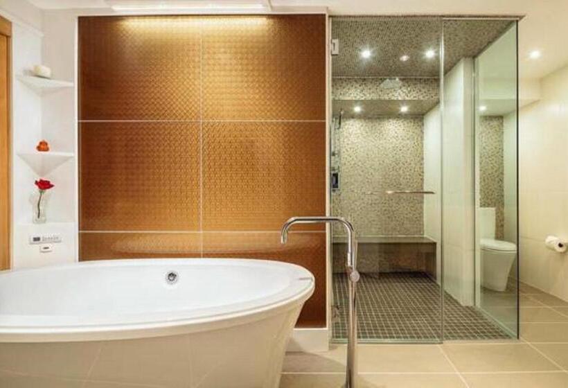 Номер Deluxe Вид на Море, Relais Chateaux Camden Harbour Inn