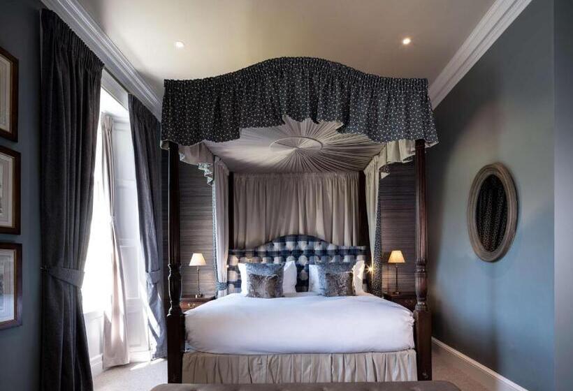 Полулюкс, Schloss Roxburghe, Part Of Destination By Hyatt