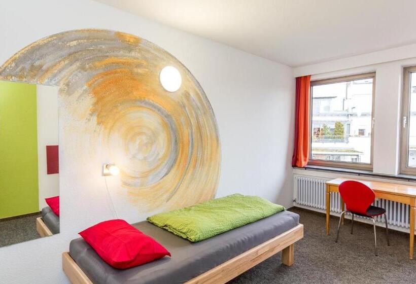 اتاق استاندارد یک تخته با سرویس بهداشتی مشترک, Inselhostel