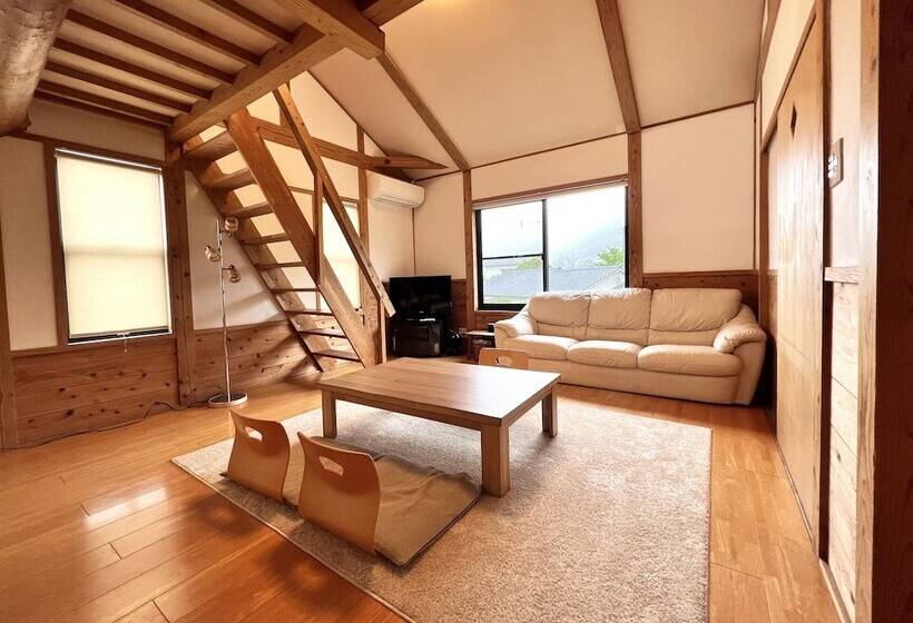 Семейный Номер Совместный Санузел, Yufuin Flora House