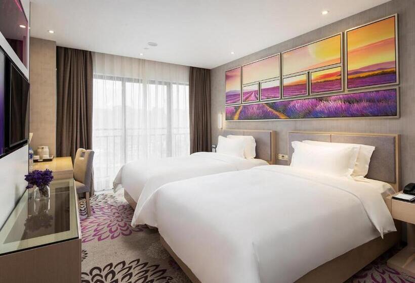 Номер бизнес-класса, Lavande Hotel Zhangjiajie Tianmenshan Dayongfucheng